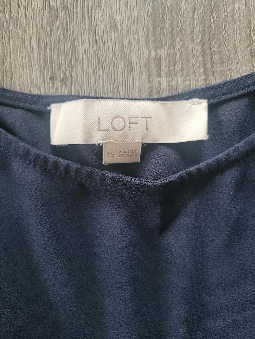 LOFT Button Ruffle Sleeve Top - Picture 4 of 6